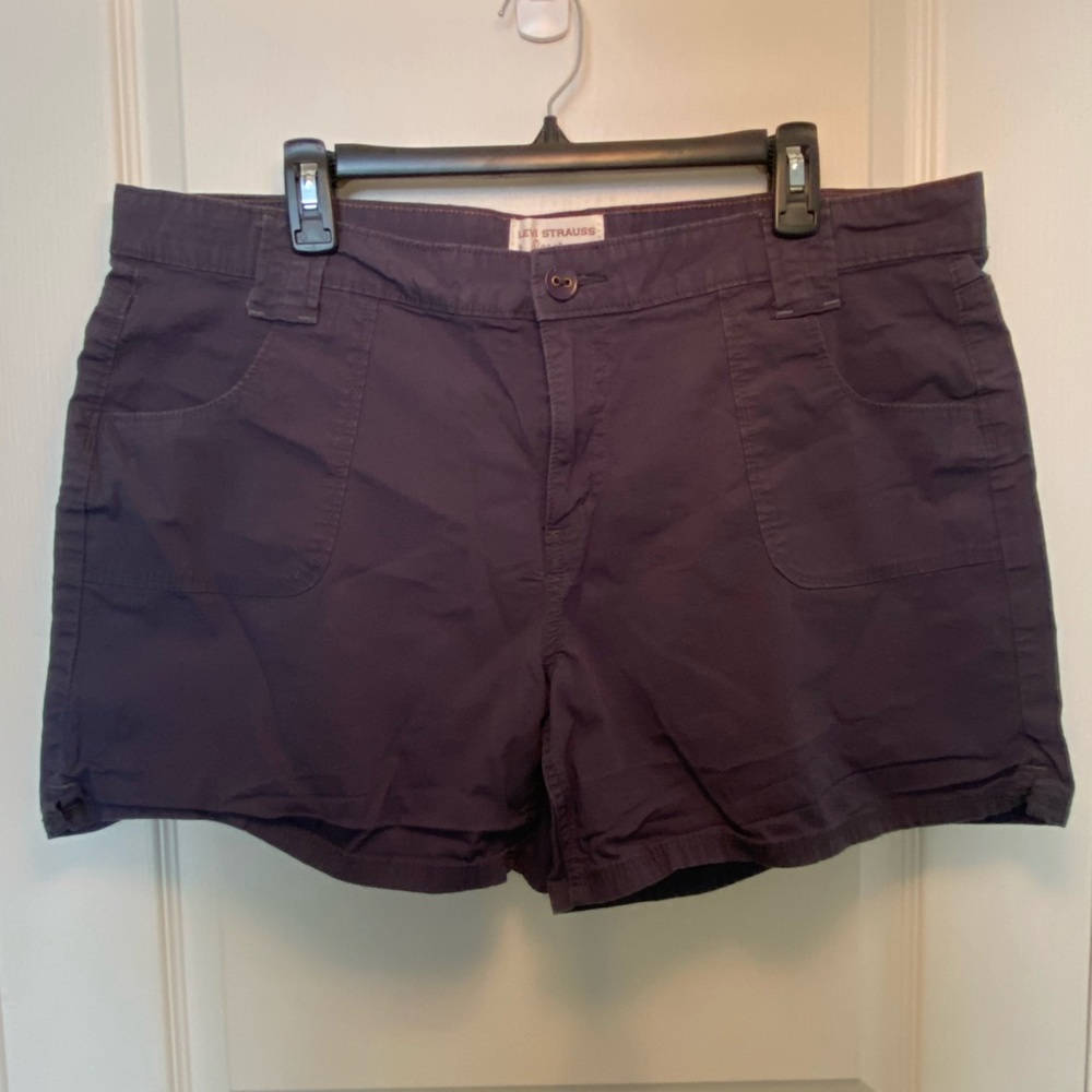 Levi Strauss Signature dark blue shorts size 18